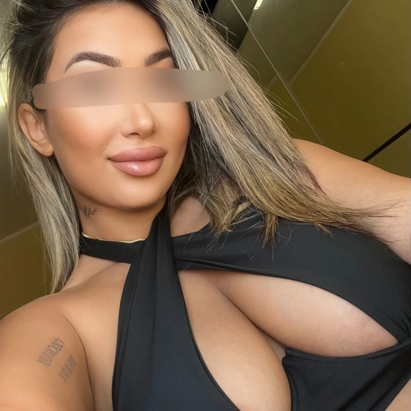 TrystHub - Escorts Hamburg - Modelo Emilia Fox TrystHub - Hamburg Escorts - Modelo Emilia Fox