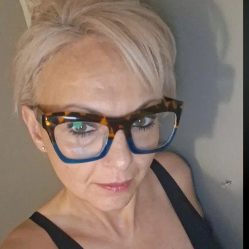 TrystHub - Escorts Philadelphia - Modelo Andi Rider TrystHub - Philadelphia Escorts - Modelo Andi Rider