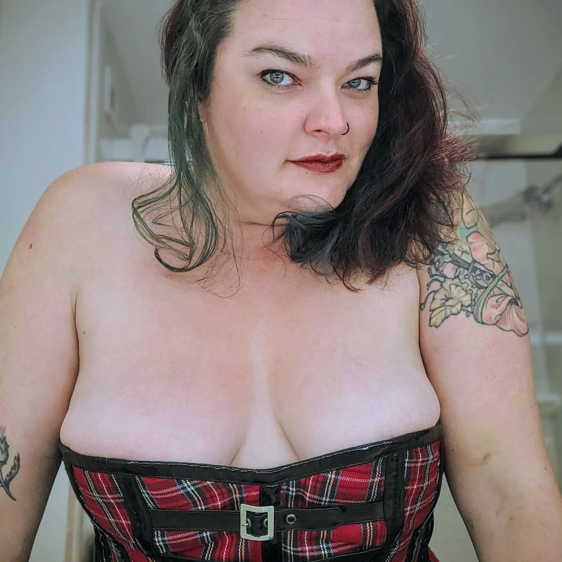 TrystHub - Escorts San Francisco - Modelo Hazel Lynne TrystHub - San Francisco Escorts - Modelo Hazel Lynne